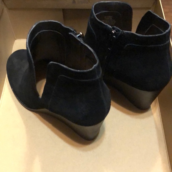 Lucky Brand Booties - Picture 3 of 3